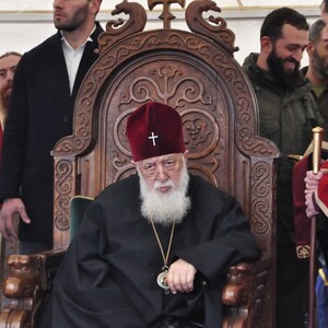 Georgia: Government and opposition campaigning for church support