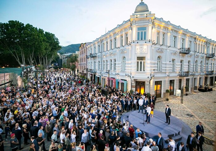 Wiedereröffnung des Orbeliani-Platzes in Tiflis