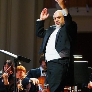 Orbeljan wieder zum Direktor des armenischen Nationaltheaters ernannt