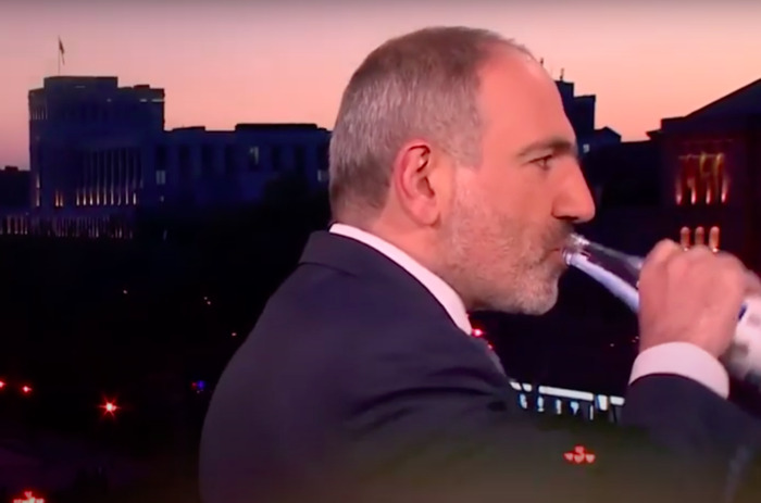 Konsequenzen für armenische Medienlandschaft nach TV-Panne mit Paschinjan 
