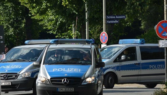 Der Spiegel vermutet die Beteiligung einer anderen Person am Mordfall Khangoschwili; Merkel spricht über die Folgen des Falles