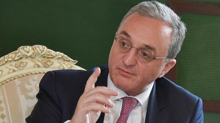Mnatsakanyan: there are no parallels between the Velvet revolution and what's happening in Belarus