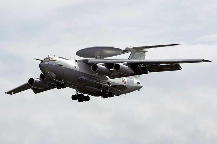 Aserbaidschan blockiert den Flug des russischen Militärflugzeugs Berijew A-50