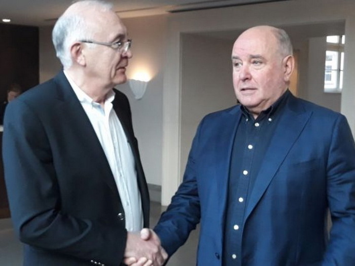 Öffentliche Unzufriedenheit in Georgien nach dem jüngsten Treffen zwischen Abaschidse und Karasin