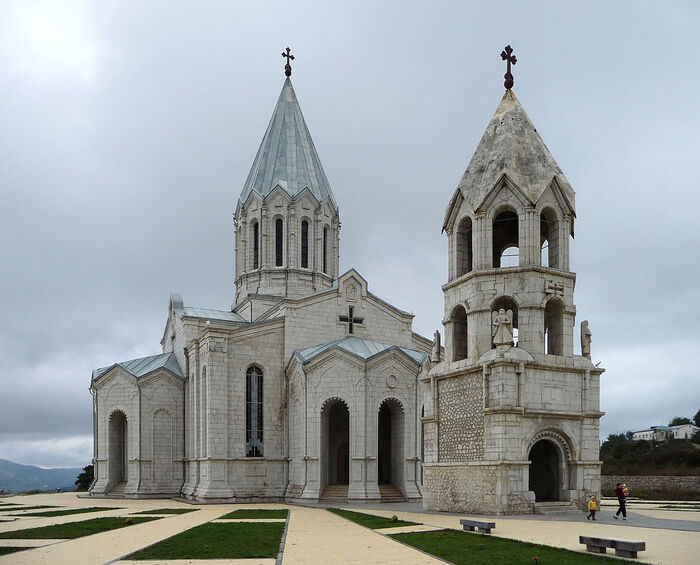 Kathedrale in Schuscha: Schlagabtausch zwischen Armenien und Aserbaidschan