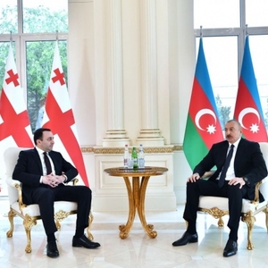 Garibashvili and Aliyev meet in Baku 