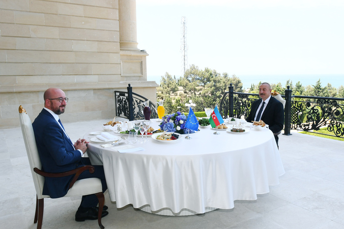 Charles Michel besucht Aserbaidschan 