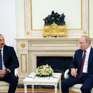 Putin meets Aliyev in Moscow