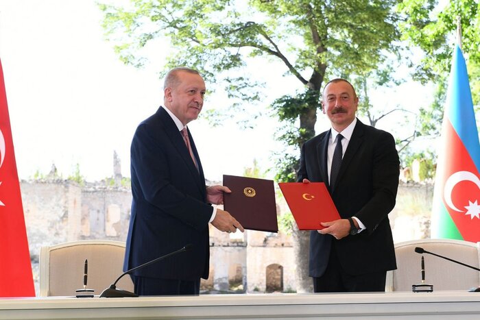Erdoğan met with Aliyev to discuss Ukraine conflict