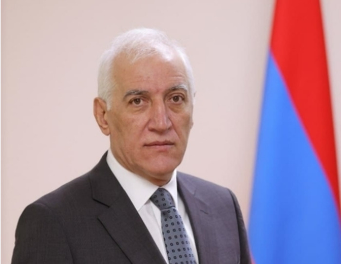 Präsident von Armenien: „Sanktionen gegen Russland werden unser Finanzsystem treffen“