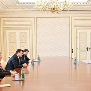 Britischer Minister für Streitkräfte besucht Aserbaidschan