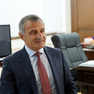 Anatoly Bibilov visited separatist Donetsk People’s Republic