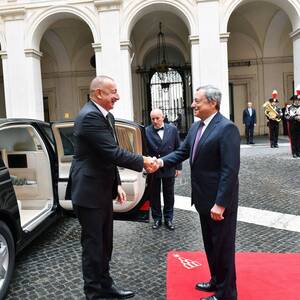 Ilham Alijew trifft sich mit seinem Amtskollegen in Rom