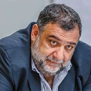 Russischer Milliardär armenischer Herkunft zieht nach Bergkarabach