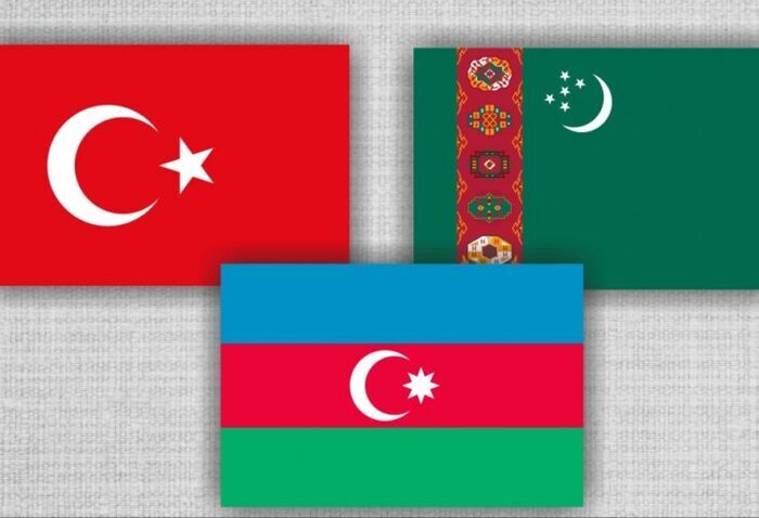 Aserbaidschan, Türkei und Turkmenistan unterzeichnen eine Reihe von Dokumenten in Turkmenbaschi