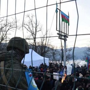 Jüngste Entwicklungen in Bezug auf Proteste im Latschin-Korridor