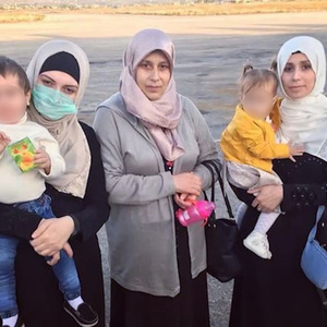 Sieben Frauen aus Syrien nach Grosny zurückgehert