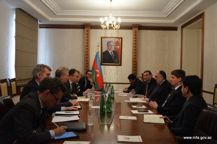 Der aserbaidschanische Außenminister fordert Dialog zwischen armenischen und aserbaidschanischen Gemeinden in Bergkarabach
