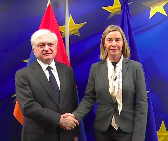 Einzelheiten zum Abkommen über politische Prioritäten in der Partnerschaft EU-Armenien