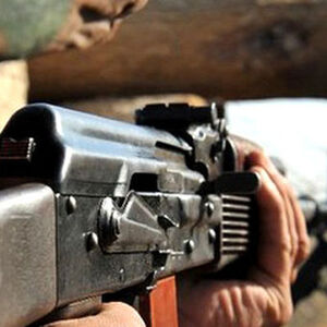 Aserbaidschanischer Zivilist an der Frontlinie angeschoßen