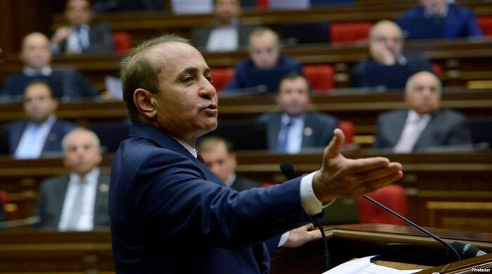 Armenien: Bruder des Ex-Premierministers verhaftet